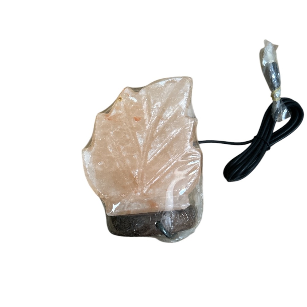 Leaf-Shaped Himalayan Salt Lamp